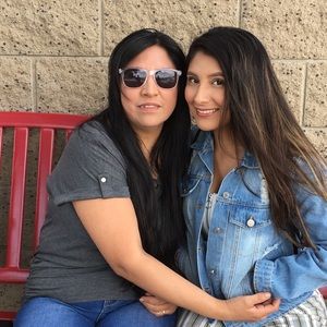 Meet your Posher, Cristal